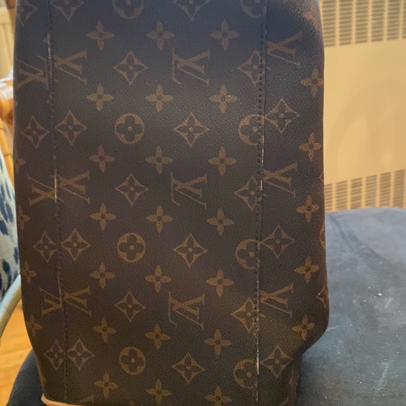 Pre-loved Louis Vuitton speedy! - Picture 6 of 14